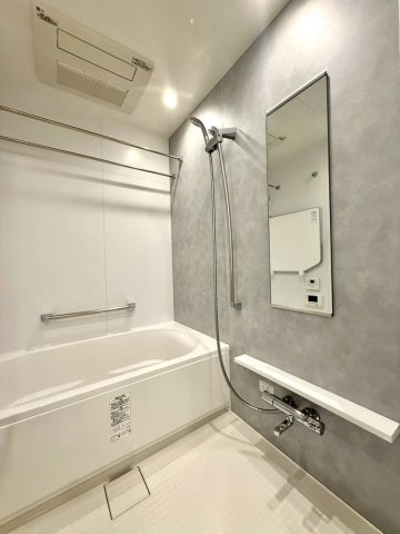 Sun Village T棟 33階の浴室