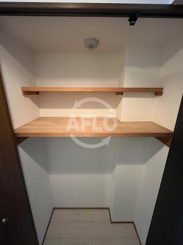 シャルム橋本スリーの収納|シャルム橋本Ⅲ　クローゼット
