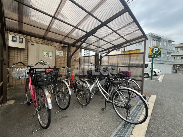 シャルム橋本スリーのその他|シャルム橋本Ⅲ　駐輪場