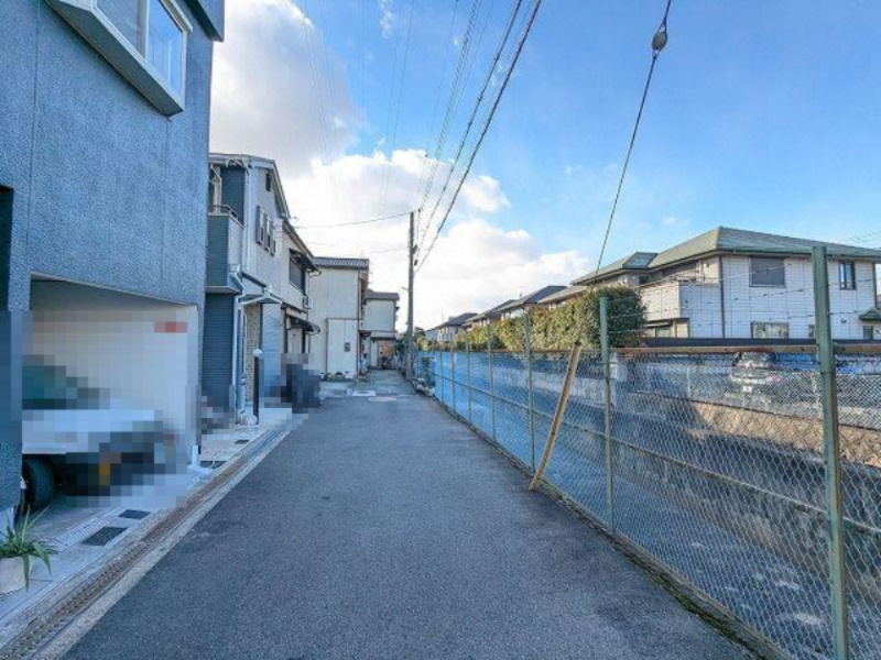 楠葉並木1丁目　中古一戸建ての前面道路含む現地写真|■物件内覧・資金計画相談・住宅ローン相談、リフォーム相談、お問合せ受付中■
※当日・翌日のご内覧、ご相談はお電話でのお問合せがスムーズです！