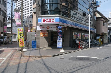 ローソン　南小岩八丁目店まで2m