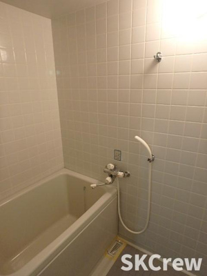 【浴室】 | コンフォート荻窪 | 別号室の写真です