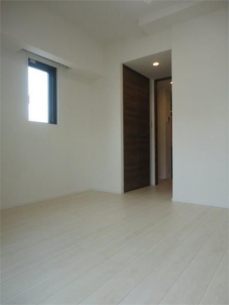 メイクスデザイン大森の洋室