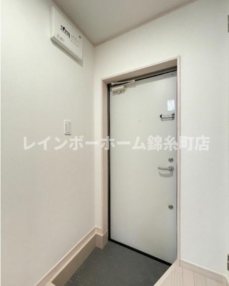 シャンテ新小岩の玄関