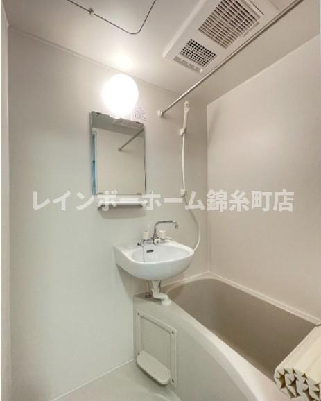 シャンテ新小岩の浴室