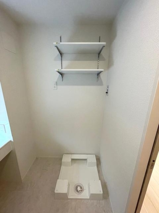 一番館の設備|室内洗濯機置場