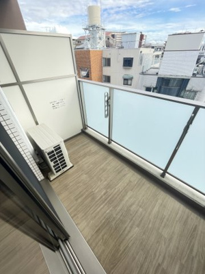 【バルコニー】 | プレサンス淡路駅前