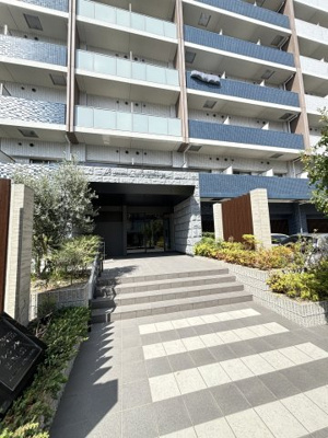 【エントランス】 | プレサンス淡路駅前