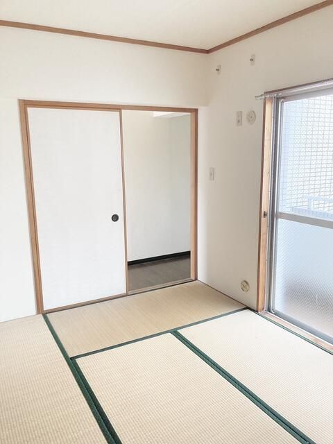 アートヴィラの和室