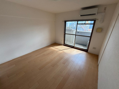 【寝室】 | ラ・ペジブル