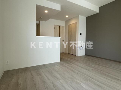 【居間・リビング】 | 水神櫻郷レジデンス | 使いやすい居間です