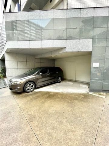 レジディア蒲田Ⅱの駐車場