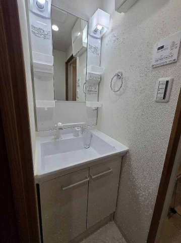 【独立洗面台】 | ユリカロゼAZ墨田イースト