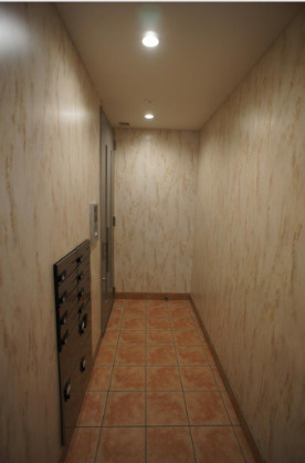 プラム二長町のエントランス