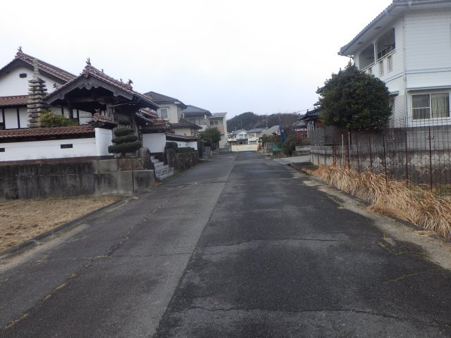 新築戸建　安芸高田市吉田町吉田字鯨多(No.2／No.3)の前面道路含む現地写真