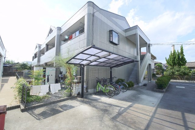 ベルクレストの外観