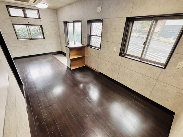 ストラーダの居間・リビング| 