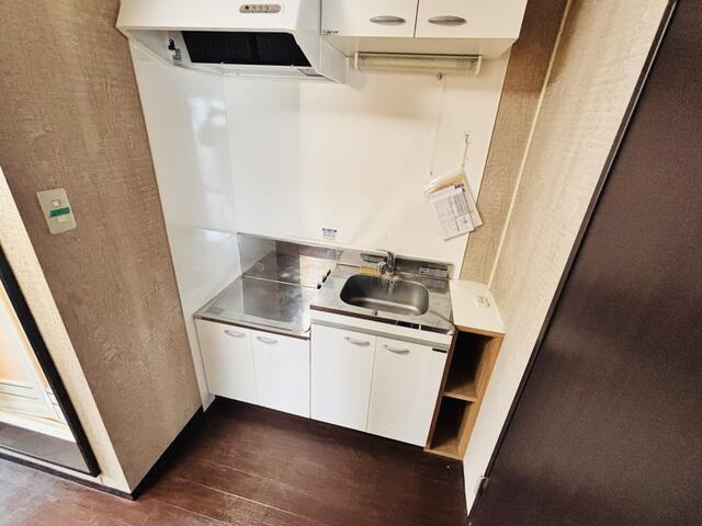 ストラーダのキッチン| 