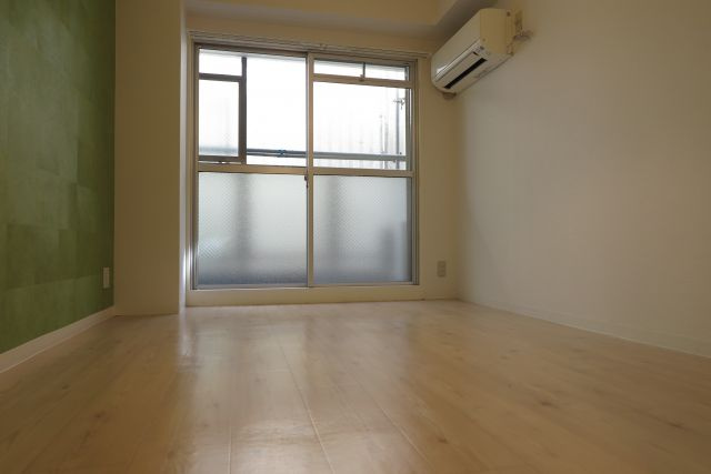 レガーレ大正の居間・リビング