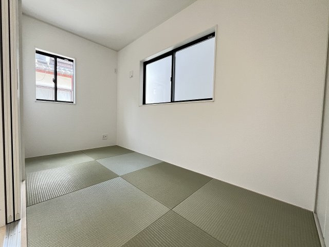 【和室】 | 春日市一の谷1丁目第8　4号棟（全4棟）【仲介手数料無料・0円】 | 現地写真。1階和室です。