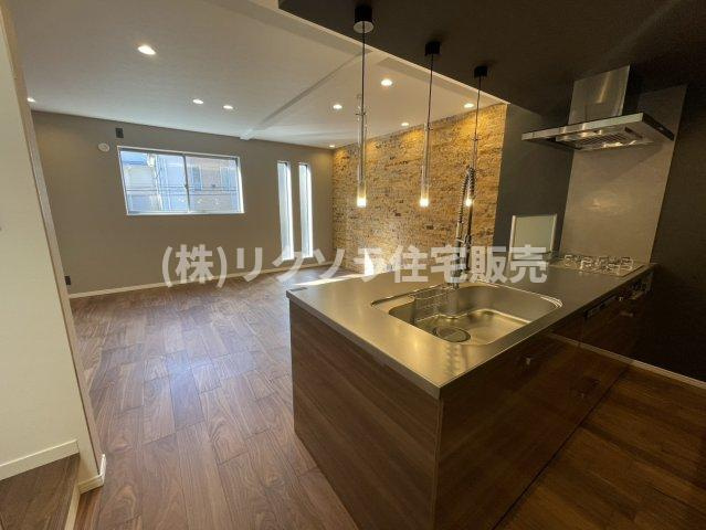 松丘町　中古一戸建てのダイニング|LDK15.25帖
■物件内覧・資金計画相談・住宅ローン相談、リフォーム相談、お問合せ受付中■
※当日・翌日のご内覧、ご相談はお電話でのお問合せがスムーズです！