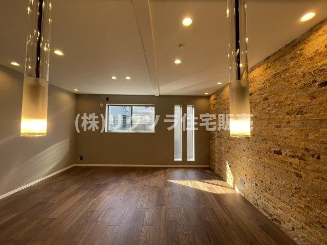 松丘町　中古一戸建てのダイニング|LDK15.25帖
■物件内覧・資金計画相談・住宅ローン相談、リフォーム相談、お問合せ受付中■
※当日・翌日のご内覧、ご相談はお電話でのお問合せがスムーズです！