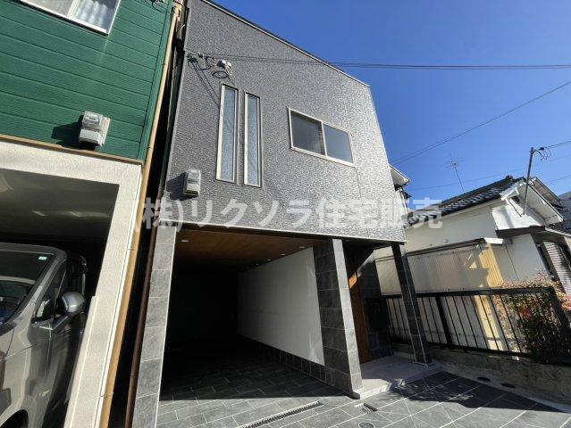 松丘町　中古一戸建ての外観|新しい生活にいかがでしょうか？外観はお住まいの顔になります。こだわりたいポイントですね。外壁塗装や屋根塗装のご相談も承っております。
■現地内覧・資金計画相談・住宅ローン相談もお問合せ受付中■