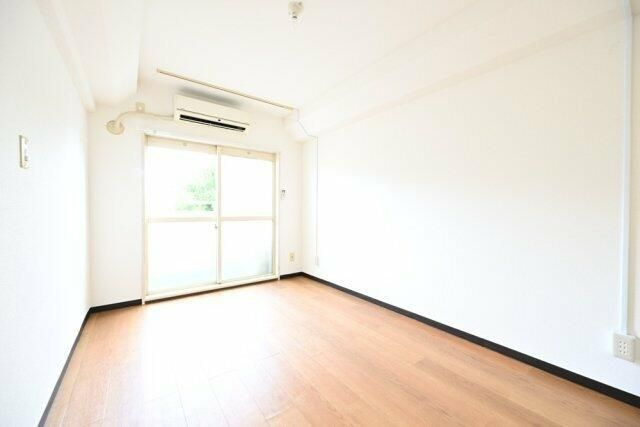 パールシティ豊島園の居間・リビング