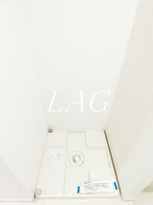 【設備】 | リブリ・ソレアード | 室内洗濯置き場です。