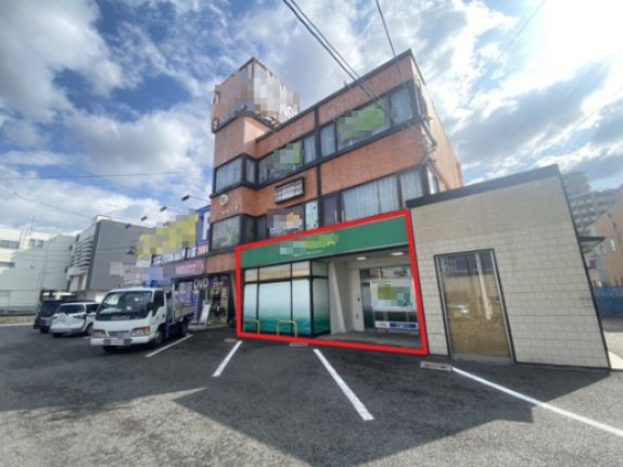 ビバオレンジビルの外観