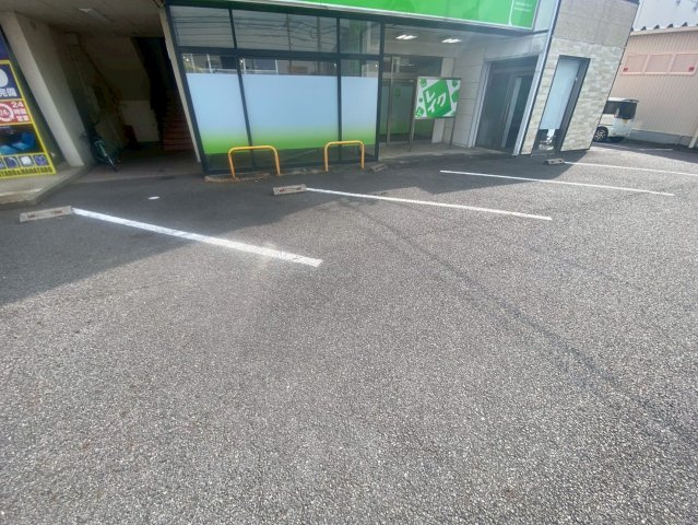 ビバオレンジビルの外観
