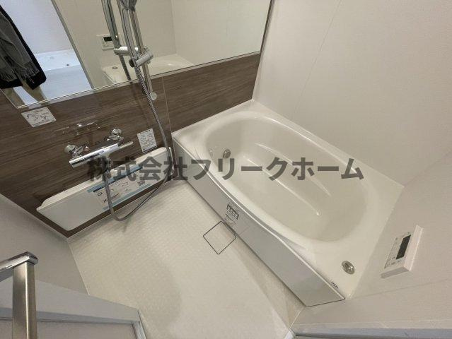 武蔵野市境２丁目の賃貸マンションの浴室