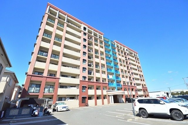 福岡市博多区東那珂２丁目の賃貸マンションの外観