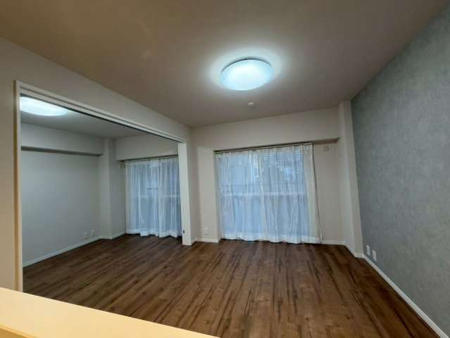 京町ビルの洋室|スタンダードな洋室です