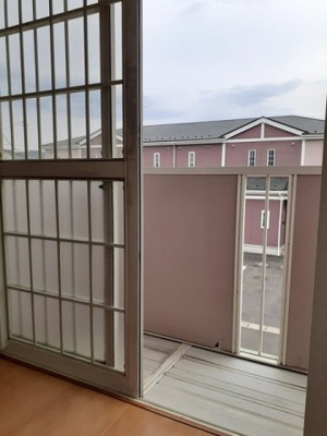 【バルコニー】 | サンフローラＡ