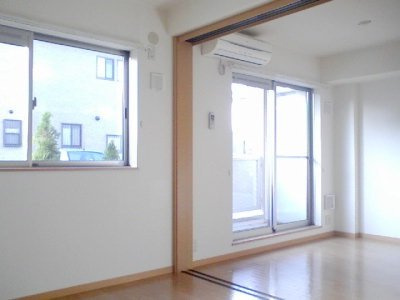 【居間・リビング】 | プラティーノミヤシロ