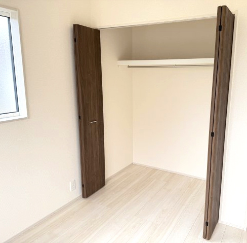 ブルーミングガーデン前橋市高花台2丁目　1号棟（平屋）　の収納|洋室３収納です