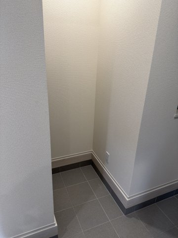 ブルーミングガーデン前橋市高花台2丁目　1号棟（平屋）　の収納|玄関がすっきり片付く土間収納付きです♪