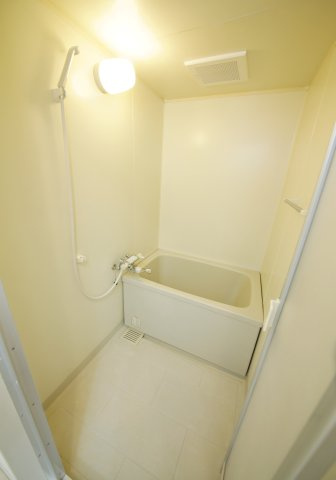 アーバニア武路Ｂ棟の浴室