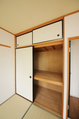 アーバニア武路Ｂ棟の収納