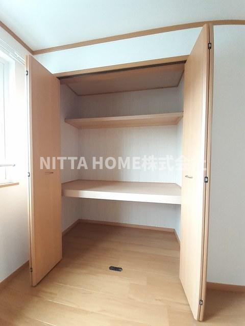 フレーズＡの収納|収納力のあるクローゼット(*^^*)