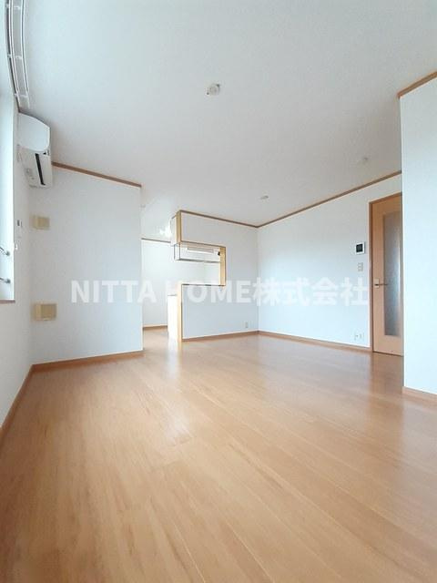 フレーズＡの居間・リビング|リビングは12.9帖です！