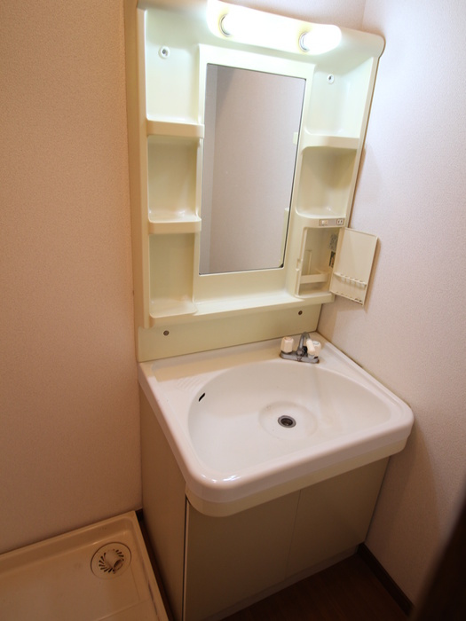 サイレントハピネス【キャッシュバック対象物件】の独立洗面台|独立洗面台あり、毎朝おしゃれに忙しい女性の方におすすめです
