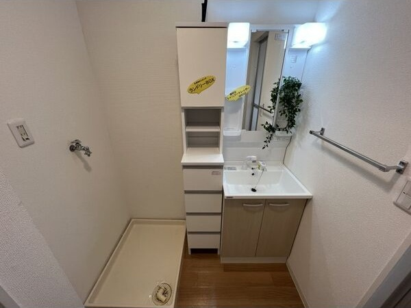 ダイアローグ B棟　　 刈谷市近郊の賃貸はクラスホーム刈谷店の洗面所