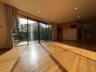 世田谷区成城２丁目戸建の画像