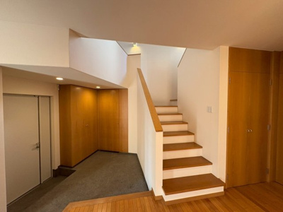 【玄関】 | 世田谷区成城２丁目戸建