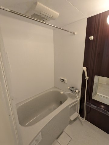 ハーモニーテラス生駒町Ⅱの浴室