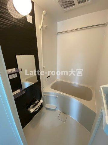 ウエストガーデン大和田１０１の浴室
