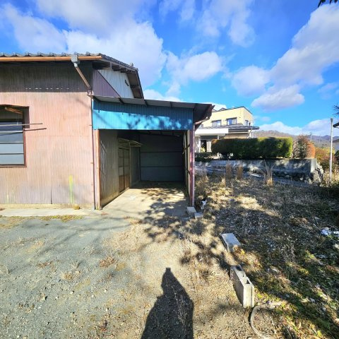 桐生市川内町3丁目698-3の駐車場