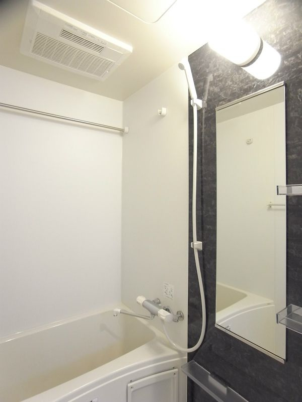 リブリ・サントノーレの浴室